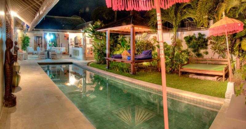 Villa Yogan Семиняк Стая снимка
