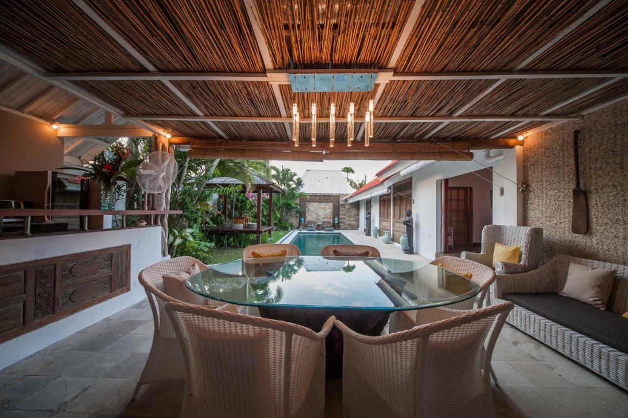 Villa Yogan Семиняк Екстериор снимка