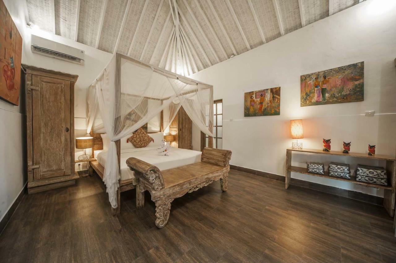 Villa Yogan Семиняк Екстериор снимка
