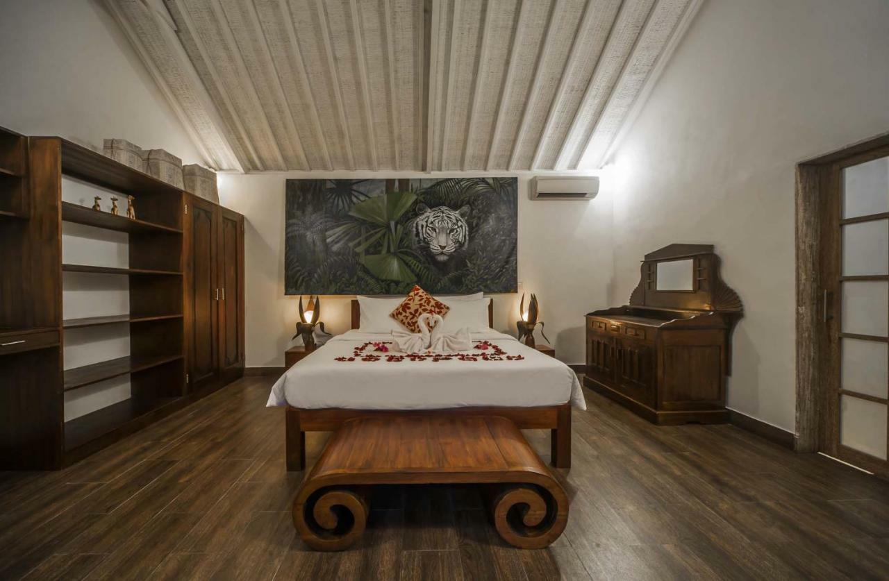 Villa Yogan Семиняк Екстериор снимка